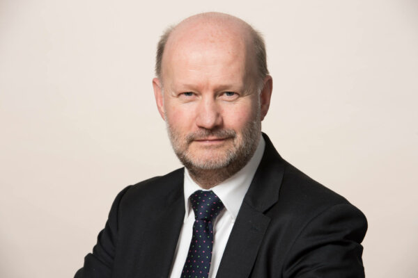 Giles Goodfellow KC speaking at TL4 contentious trusts annual summit